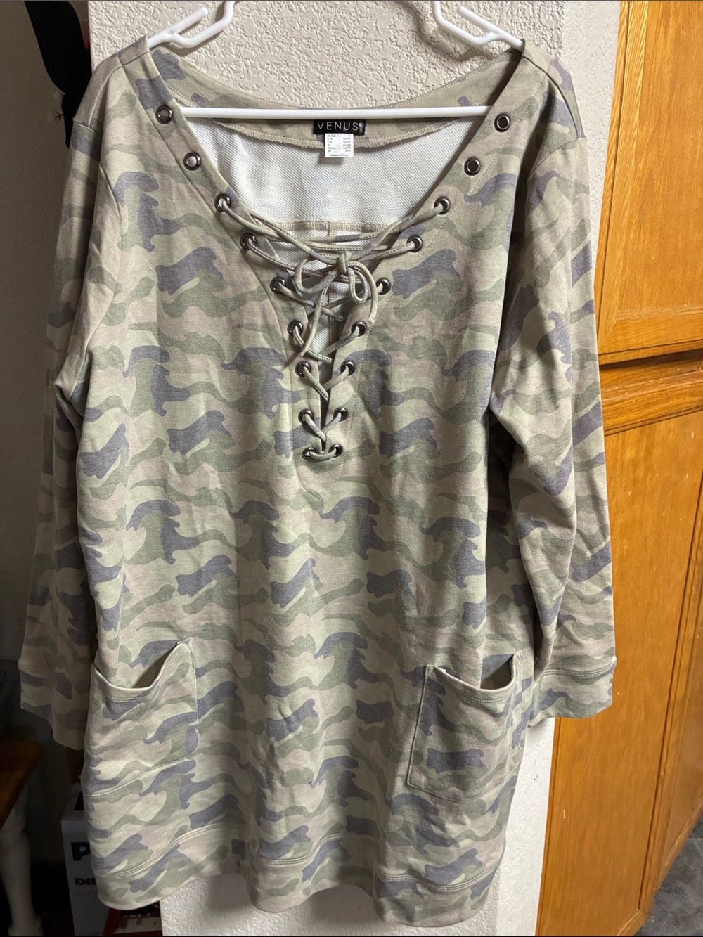 VENUS Green and Gray Camo Lace-Up Tunic
